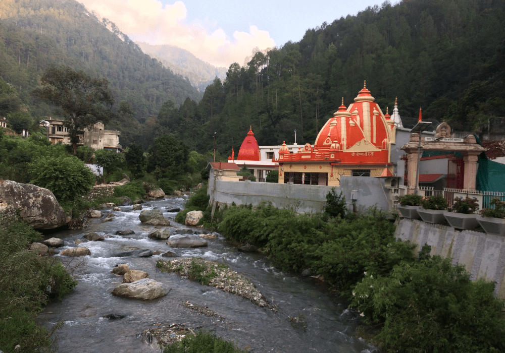 Kaichi Dham temple in Nainital surrounded by hills
