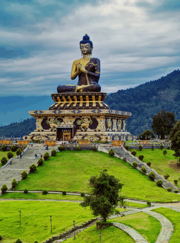Scenic view of Gangtok and Darjeeling showcasing mountains and greenery